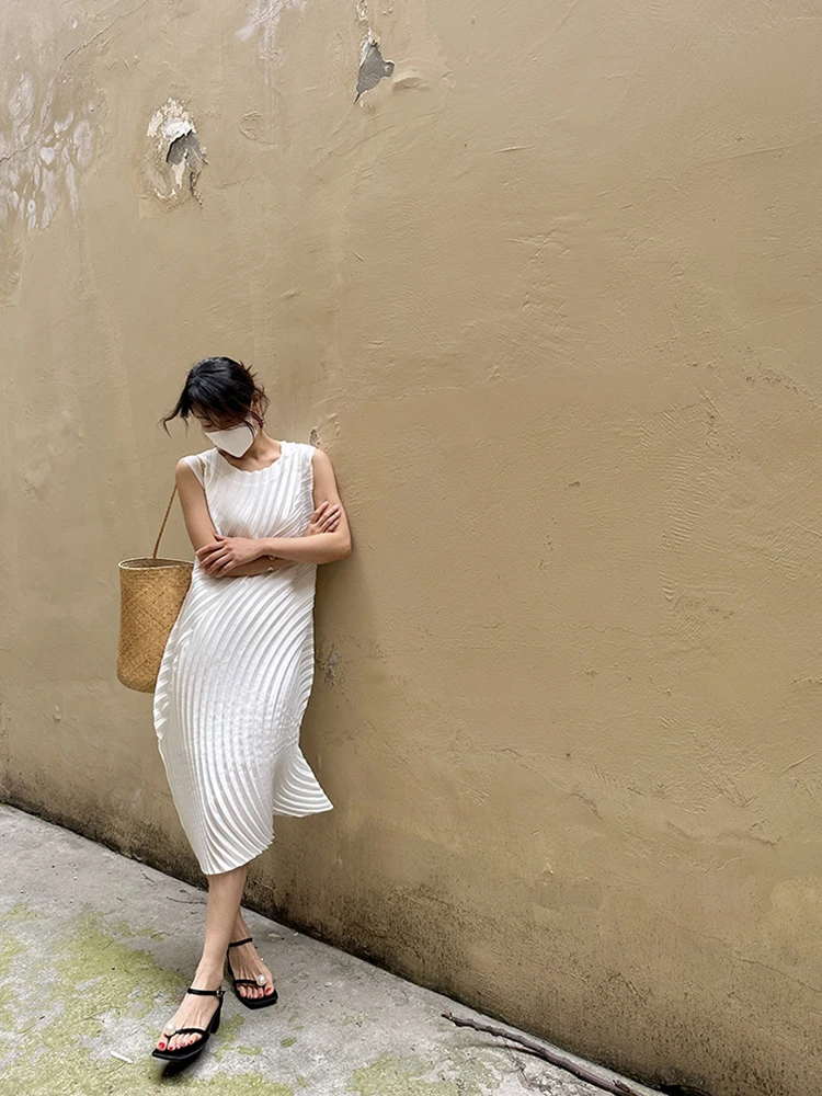 chinese dress ladies Wolddress Womens 2026 Plus Size Sleeveless Tank Dress Casual Loose Sundress  Split Summer Beach Long Maxi Dresses with Pockets Black S at Amazon Women's  Clothing store main image 0