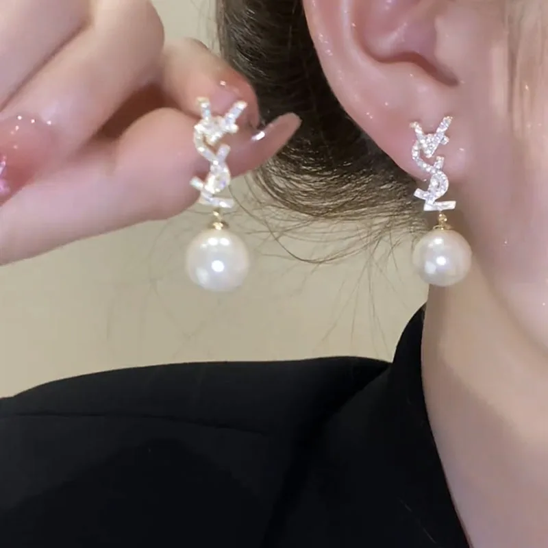 1pair Trend Luxury Pearl Pendant Earrings for Women Elegant Charm Birthday Jewelry GIft 1pair Trend Luxury Pearl Pendant Earrings for Women Elegant Charm Birthday Jewelry GIft