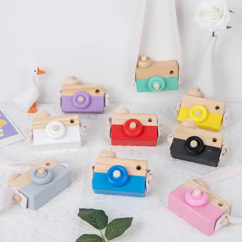 

Kids Wooden Camera Toys Cute Nordic Hanging Toy Room Decor Furnishing Articles Handmade Camera Toy Gift Multiple Colors