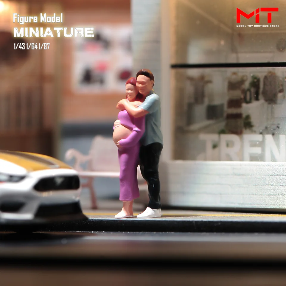 Miniature Figure Coppia Ragazzo E Ragazza In Resina – Scala 1/64, 1/43, 1/87 – Per Diorami Auto