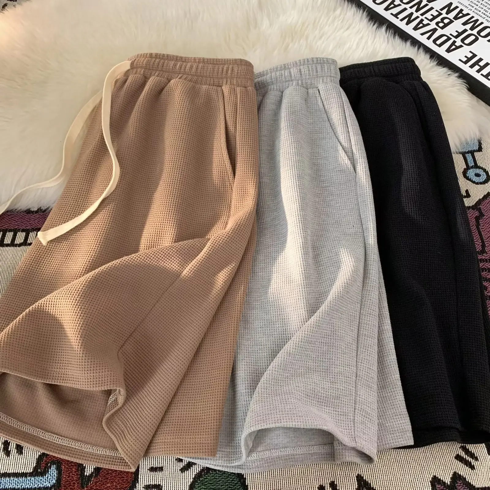 

Solid Color Waffle Men's Shorts Summer Korean Fashion Loose Casual Sports High Street Five Point Pants Elastic Waist Shorts