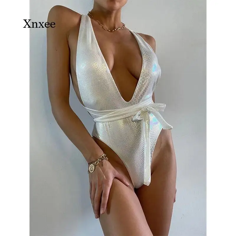 

Женский купальник-бикини со змеиным принтом, с открытой спиной