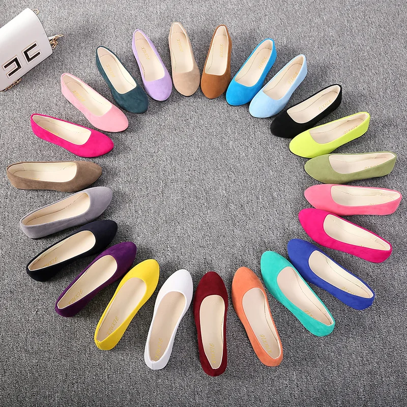 

Женские замшевые туфли с острым носком, разноцветные туфли на плоской подошве, модель 35-43 в Корейском стиле, весна-осень 2024