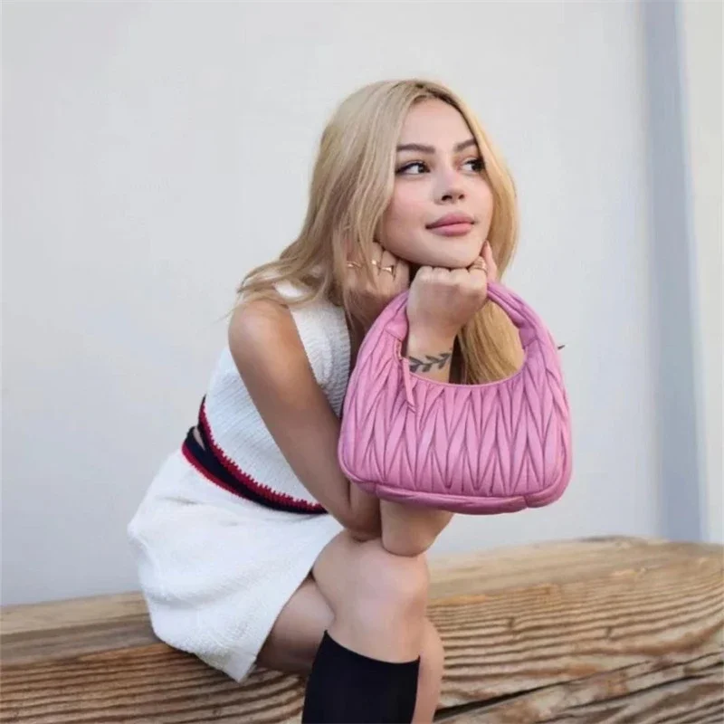 

Женская сумка через плечо, вместительный саквояж на плечо в форме облака, модная сумочка Макарон для женщин