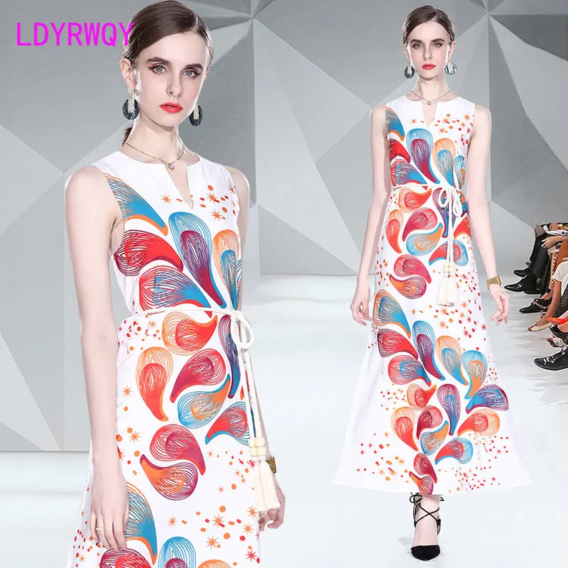 

V-neck lace up printed sleeveless long dress