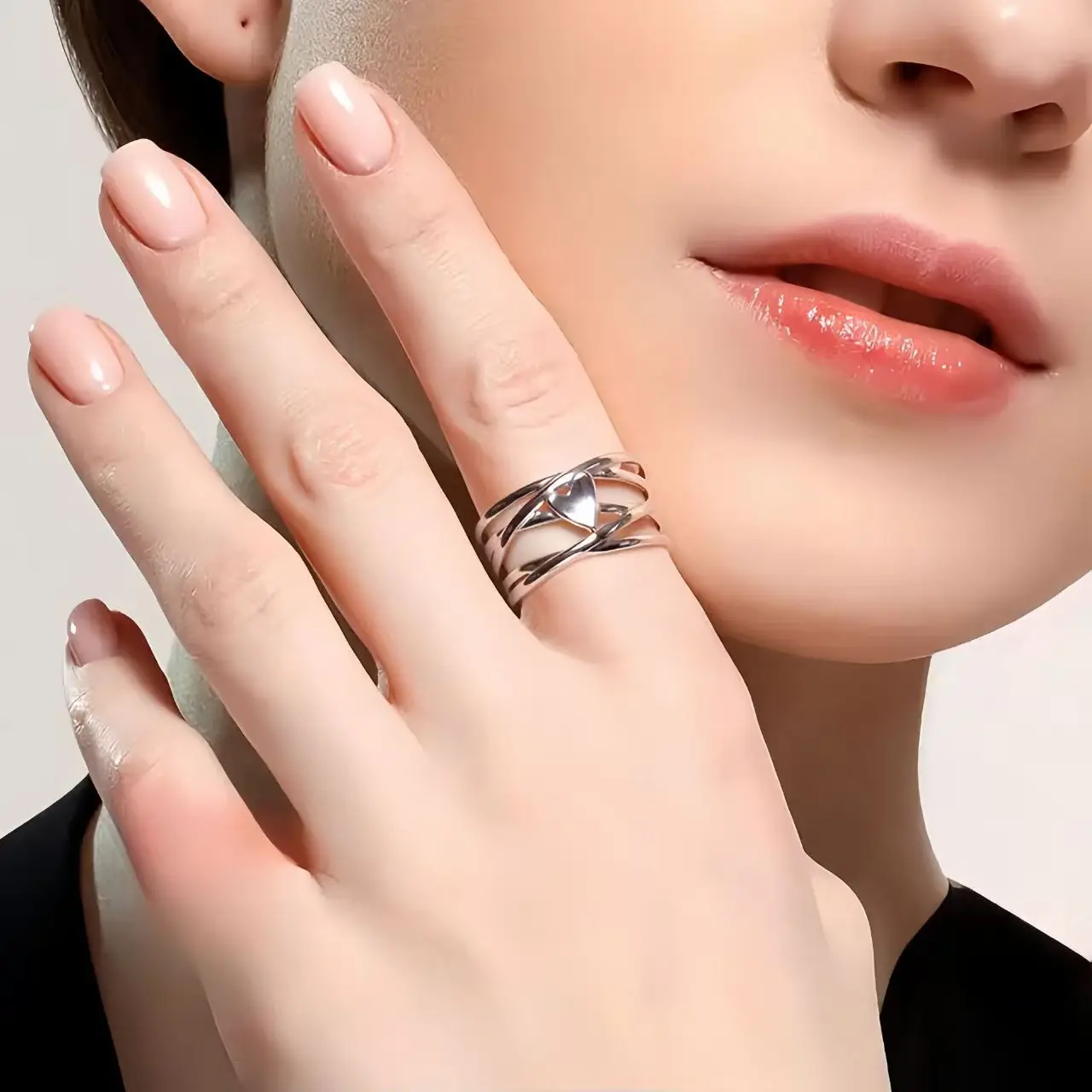 Chic French Style 925 Sterling Silver Heart-Shaped Ring - Detail View 5