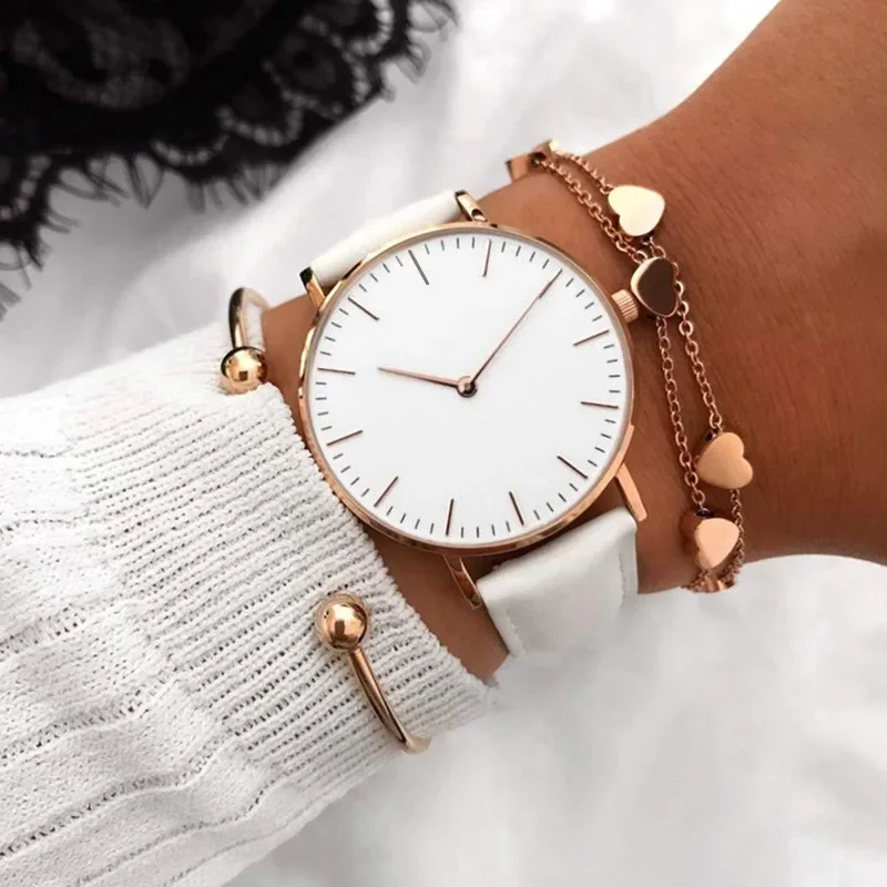 Luxury Women Simple Large Dial Watch Ladies Analog Quartz Wrist Watches Men Casual Leather Belt Quartz Wristwatch นาฬิกาข้อมือ