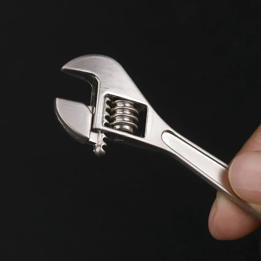 

New Wrench Practical Spanner Key Chain Durable Fine Workmanship Hand Tool Mini Wrench Adjustable Adjustable Wrench