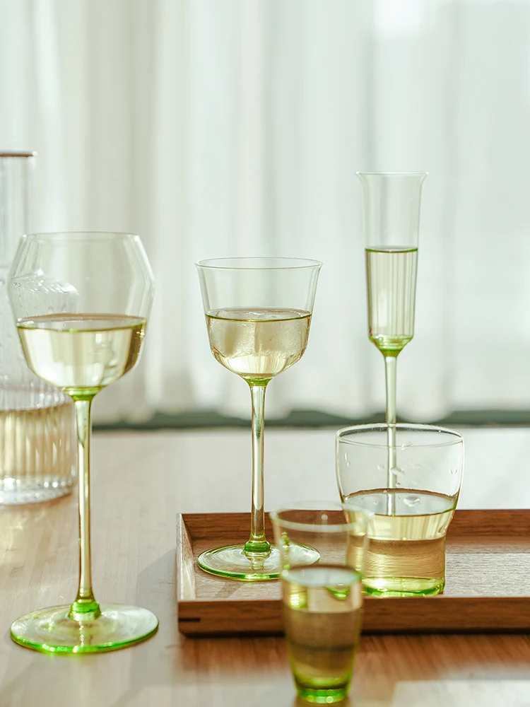 https://ae01.alicdn.com/kf/Sce1ce0af43cd40229f6dc01845281fcbB/Emerald-Green-Champagne-Goblets-Crystal-Glass-Cup-Red-Wine-Glasses-Delicate-Small-Crystal-Glasses-Cocktail-Liquor.jpg