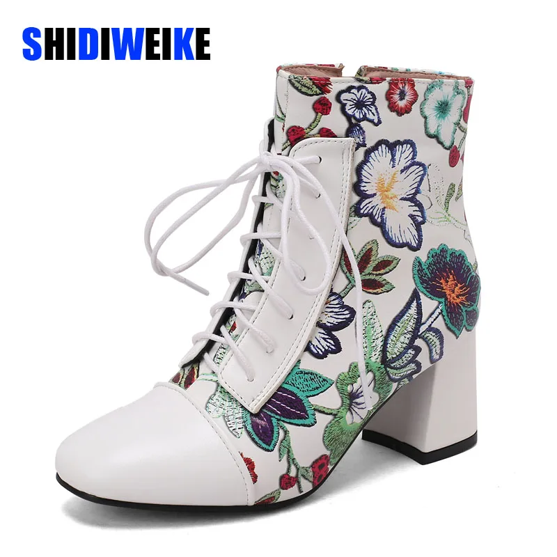 

SDWK 6.5cm Women Ankle Boots Winter Pu Leather Flower Fashion Booties Side Zipper Low Heels Women Shoes Female Footwear Botas De