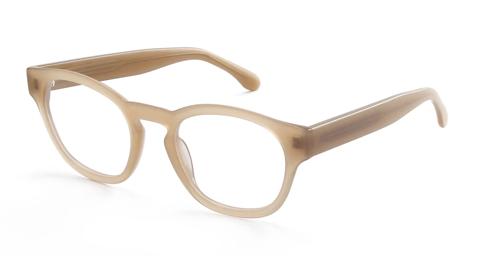 Esnbie Eyeglasses Lifestyle