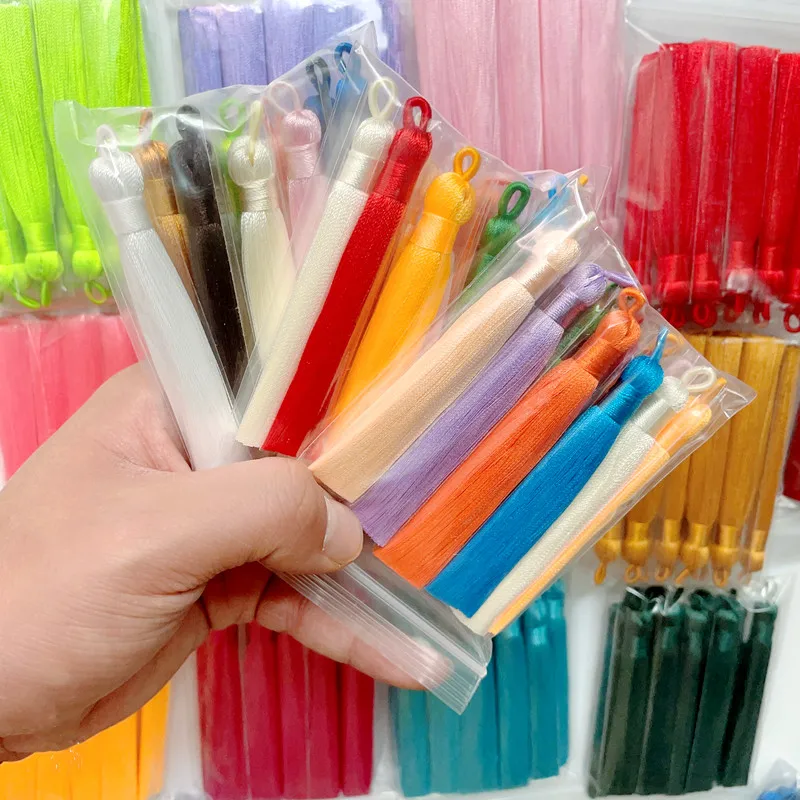 10/20 stücke 8 cm Quaste Handwerk Ohrringe Charms Diy Schmuck Machen Ohrringe Taschen Schlüsselbund Anhänger Handgemachte Satin Fringe Großhandel – Detail 4