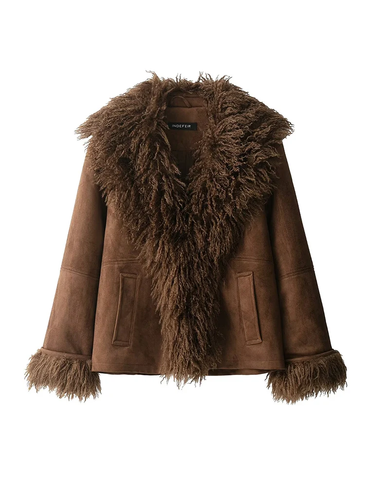 Women Faux Fur Patchwork Suede Coat Fashion Big Lapel Full Sleeve Warm Loose Fit Jacket Female Winter Thick Outwear 2025 New