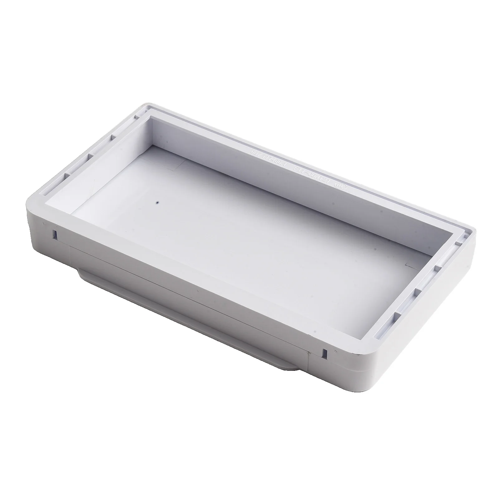 86 Type Plastic Socket Wall-Mounted Protection Cover 3 Gang 194*111*26mm for Bathrooms Socket Protection Cover