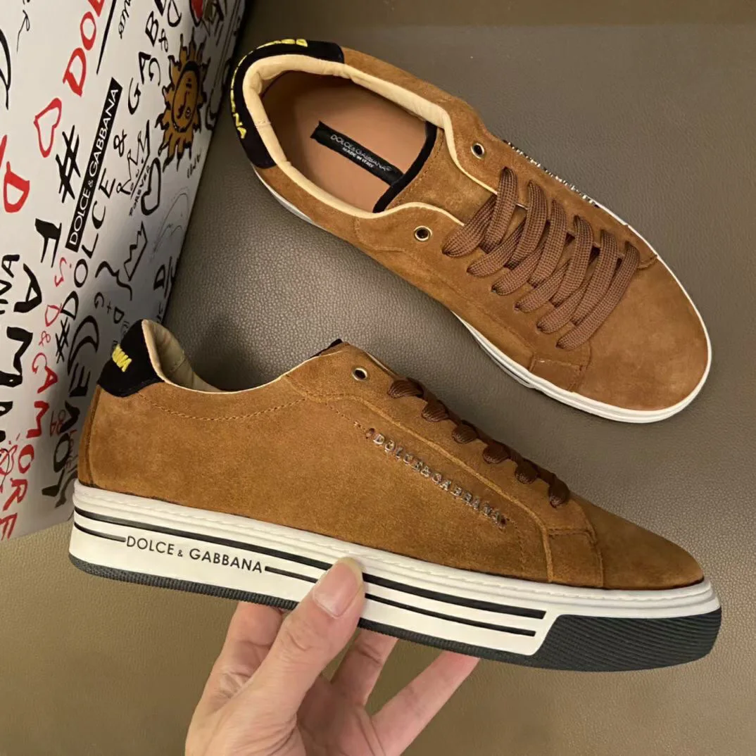

New high quality men's shoes small white shoes leather plush board shoes casual shoes sneakers running shoes fashion brand shoes
