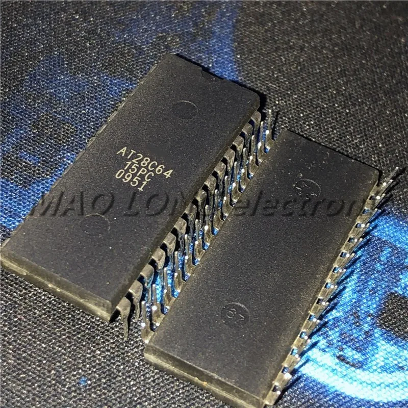 

10 шт./лот, чип AT28C64 DIP28, IC