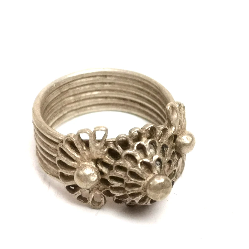 

Unique Collection Old China Miao Silver Void Carving Ring or Pendant Decoration
