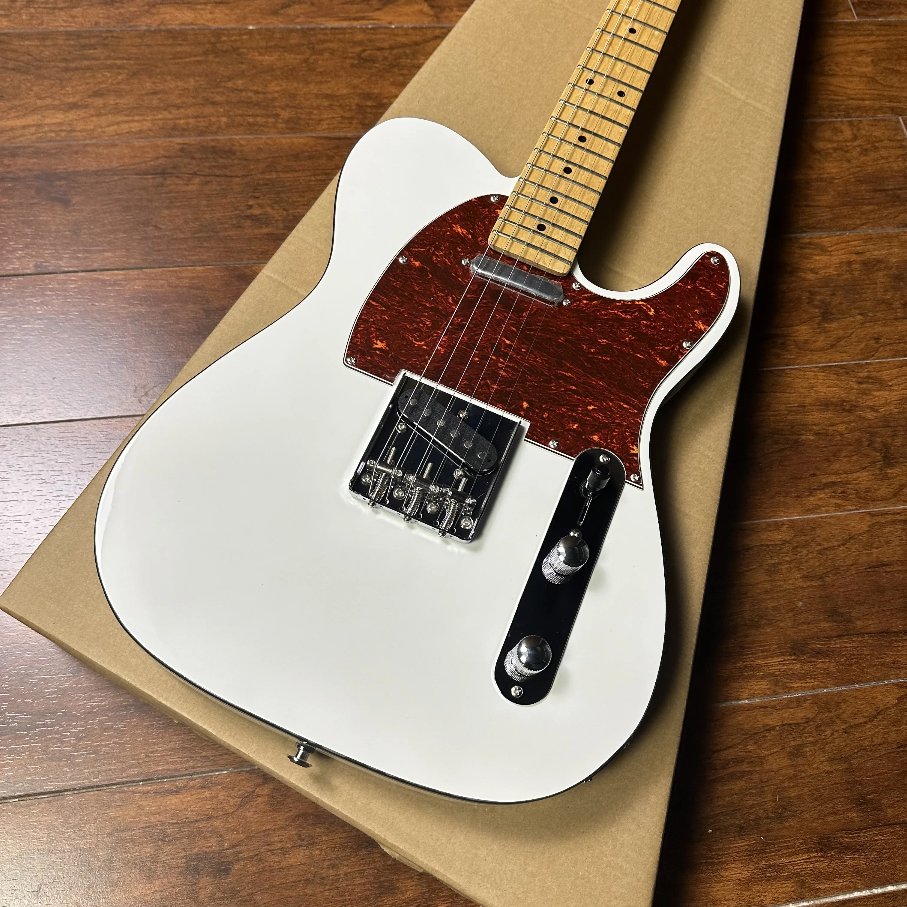 TL guitar red pearl guard maple fingerboard Black binding