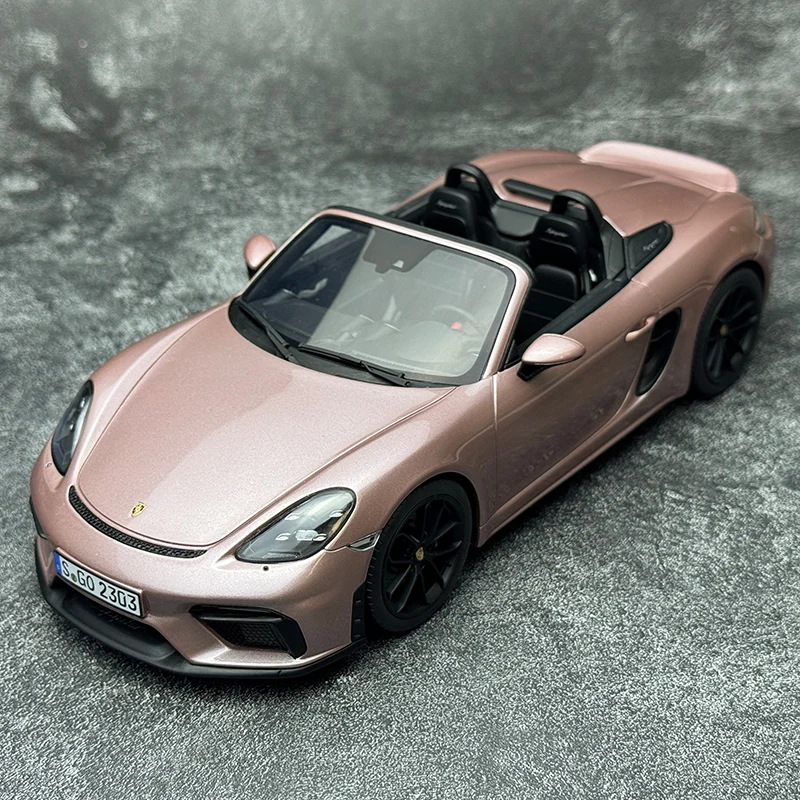 GT Spirit 1:18 PORSCHE 718 SPYDER PORSCHE Convertible resin car