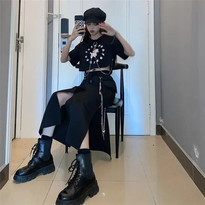 2025 New Spring Autumn Women Skirt Fashion Korean Style Black Long Skirts with Chain Side Slit Hip Hop Streetwear Plus Size 3