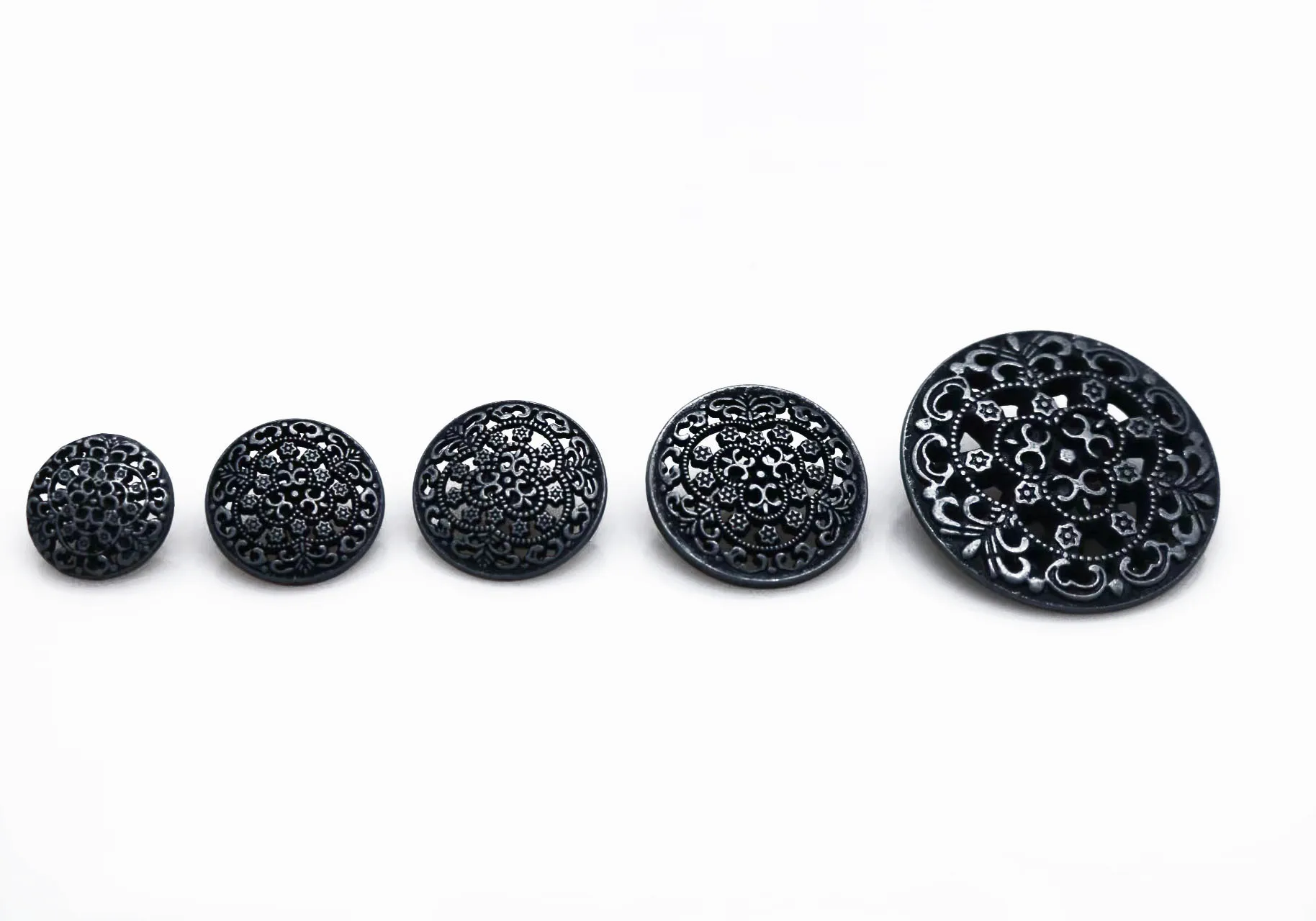 20pcs 17mm&20mm&23mm Silver Tone Hollow Pattern Shank Sewing Metal Buttons DIY Sew On Jeans Cloth Buttons Round Scrapbook button 5