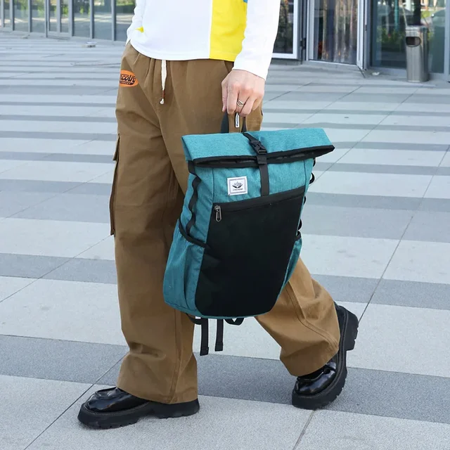 야외 애호가를 위한 가볍고 내구적이며 편안한 접이식 배낭