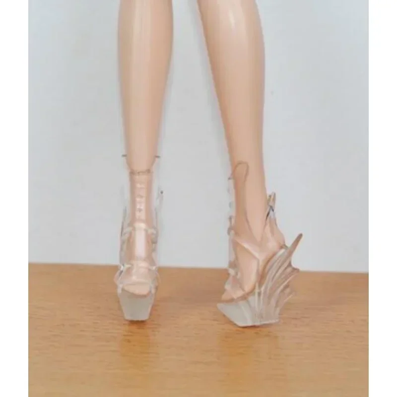 Nuevos estilos de zapatos de muñeca de juguete para muñecas de pie plano con tacones altos BB 1/6 BBQ01