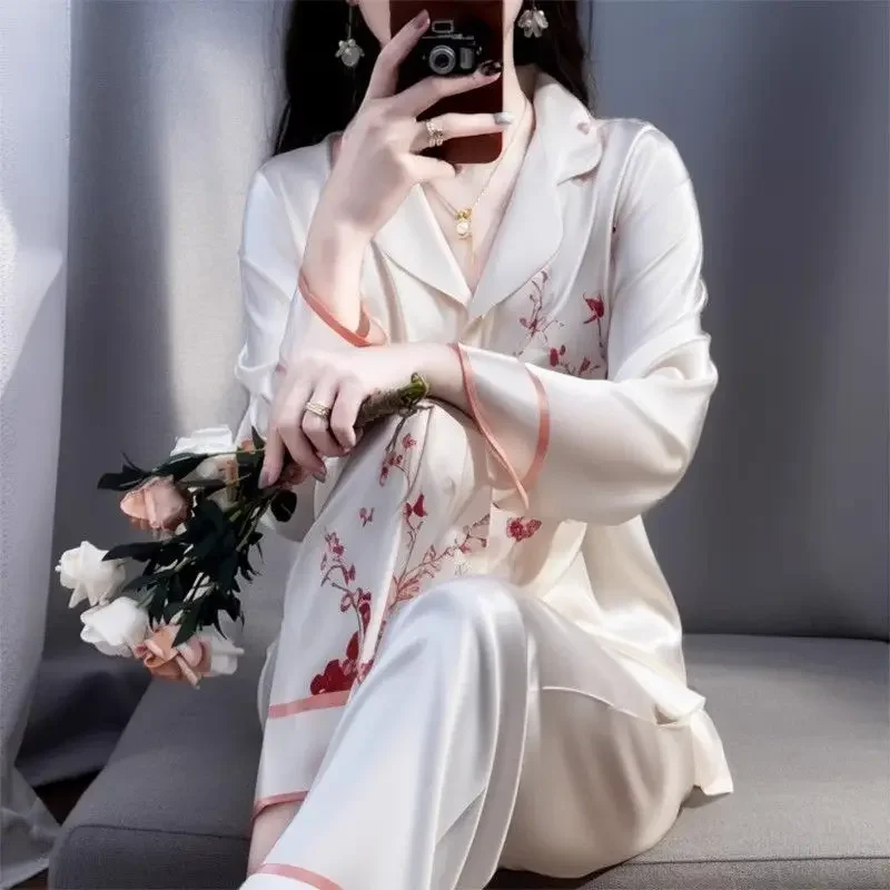 طقم ملابس نوم نسائي صيفي جديد بأكمام طويلة من الحر...