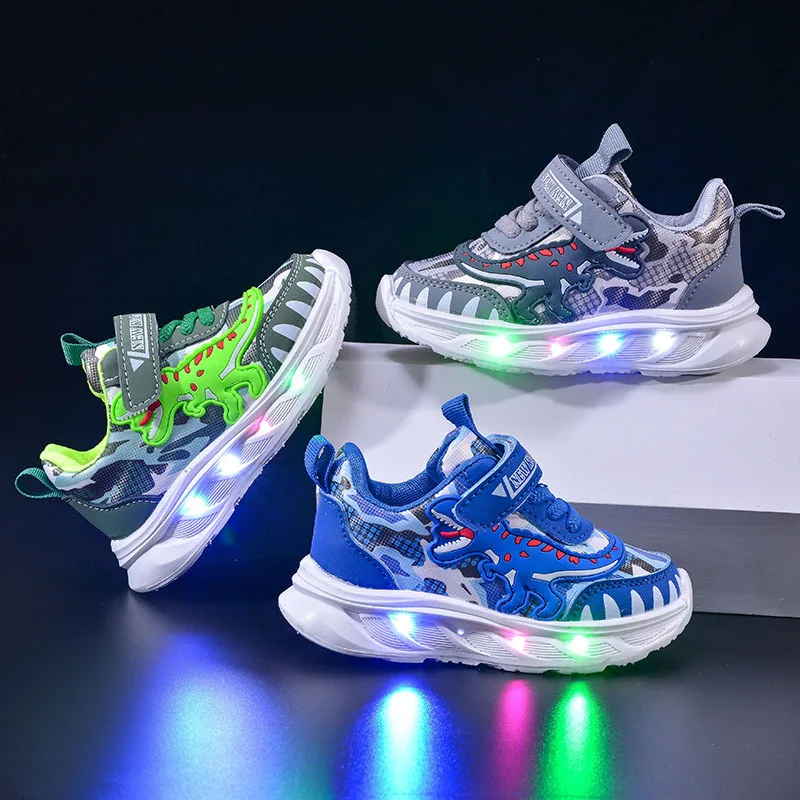Fashion Girls Shoes Spring New Cartoon Boys Shoes Soft Soled Kids Sports Shoe Anti Slip Girl Casual Simple LED Light Shoe
