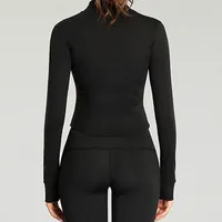 تناسب ضئيلة طويلة الأكمام رياضية للنساء ، معطف اللياقة البدنية ، بلوزات المحاصيل اليوغا مع ثقوب الإبهام ، سترة الصالة الرياضية ، بلوزات تجريب 1