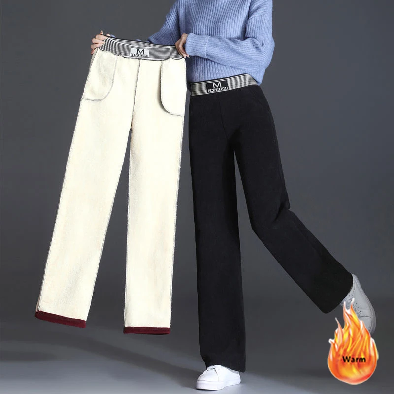 Рисунок 4 - Широкие брюки из овечьей шерсти с надписью