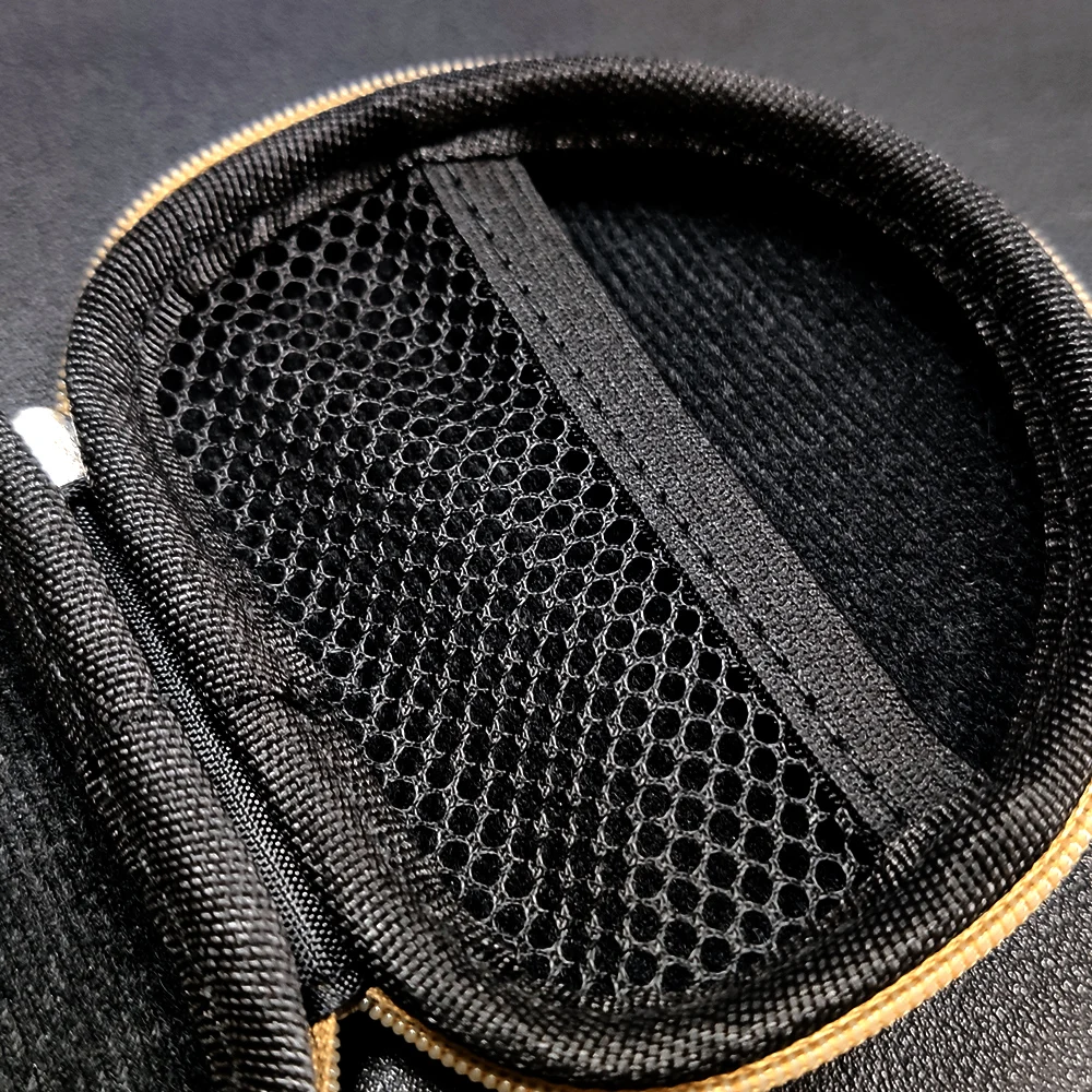 Compact Hard Shell Earphone Storage Pouch with Zipper Closure