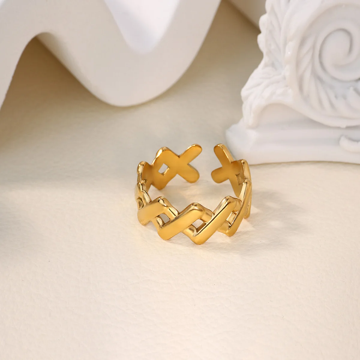 Stainless Steel Woven Chain Ring for Women Wedding Valentine Jewelry