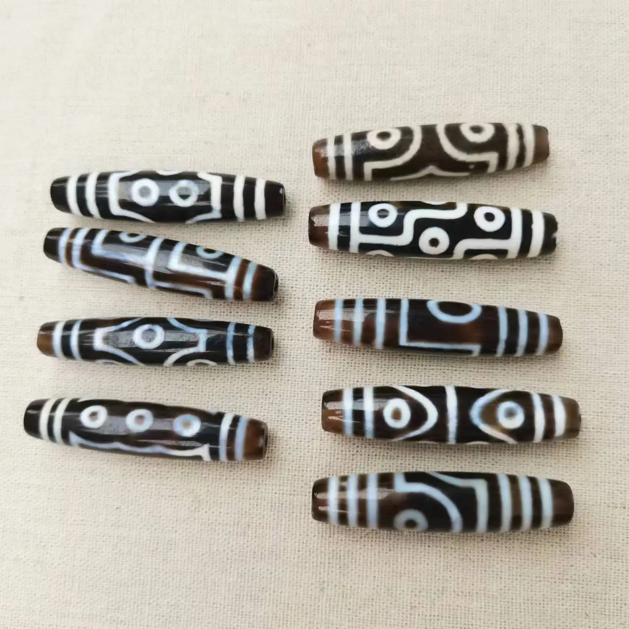 

1pcs/lot Natural old Agate Taiwan Infiltration High Quality Dzi Beads Multi-Eyed Rare Totem Accessories gem jewelry amulet taki