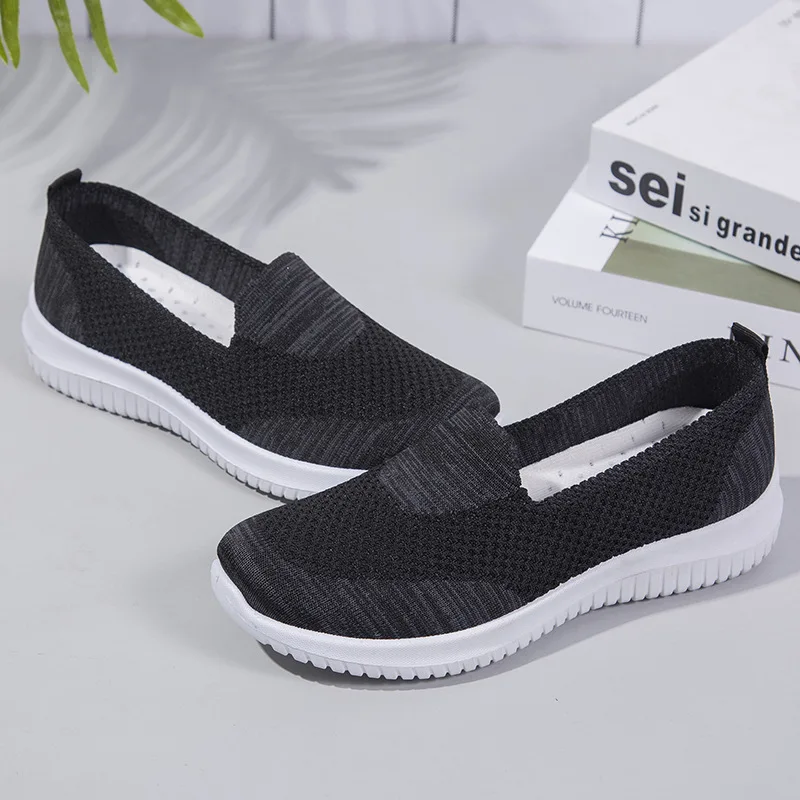 Knitted breathable mesh women's shoes casual and comfortable walking shoes soft sole non-slip elderly shoes