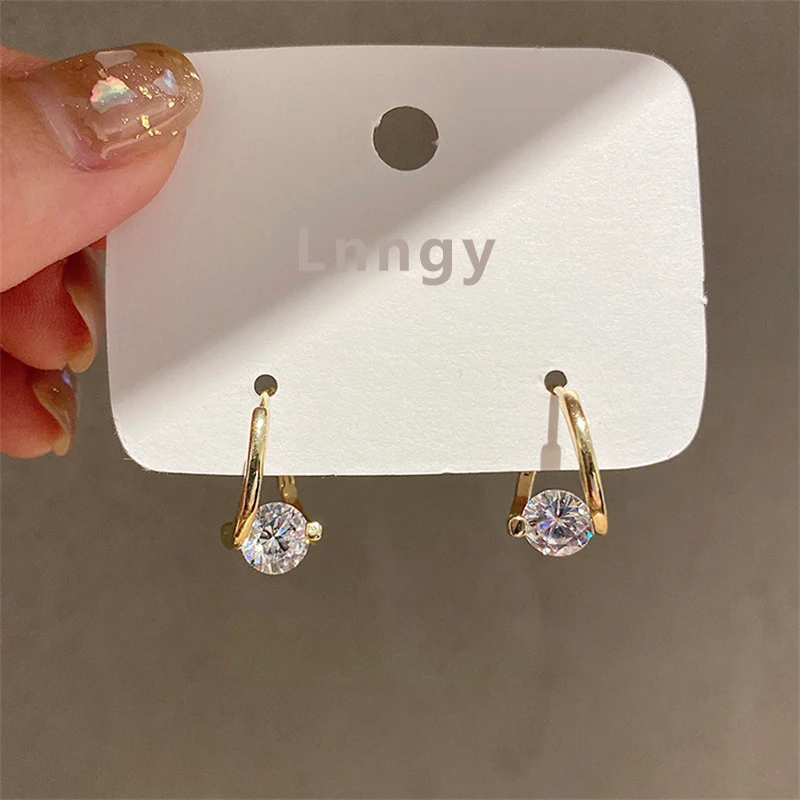 Lnngy Huggies Earrings Sterling Silver 925 Fashion Korean Bling 6.5mm 1.0ct Moissanite Hoop Earring For Women Bridal Jewelry 3