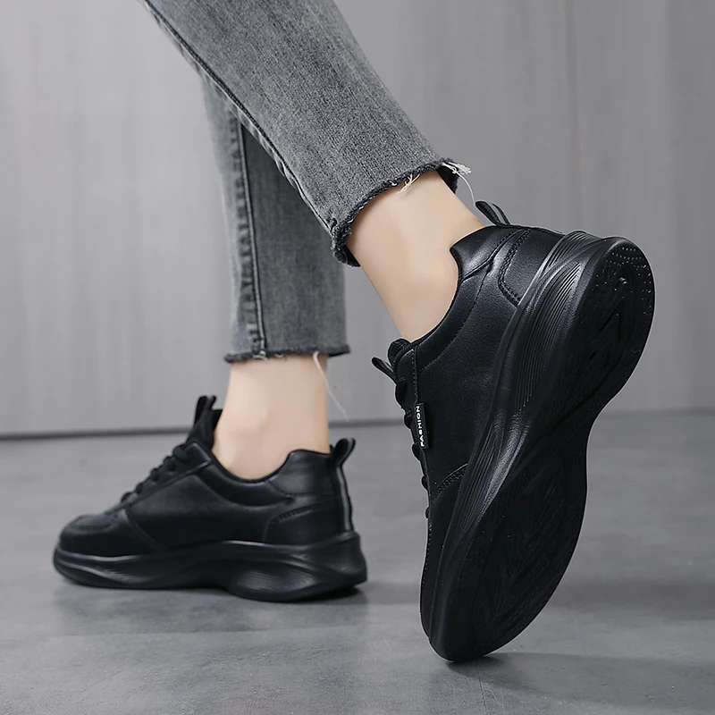 Women Lightweight Comfortable Casual Sneakers Ladies Non-Slip Sports Jogging Shoes High Quality Autumn Waterproof Running Shoes