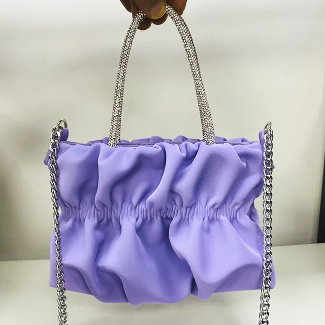 Inside the Delirious Rise of 'Superfake' Handbags - NYT Magazine, 5/4/23 :  r/blogsnark