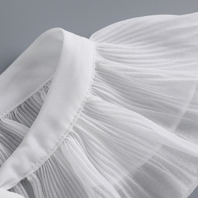 Рисунок 5 - Ложный воротник с рюшами Съемный