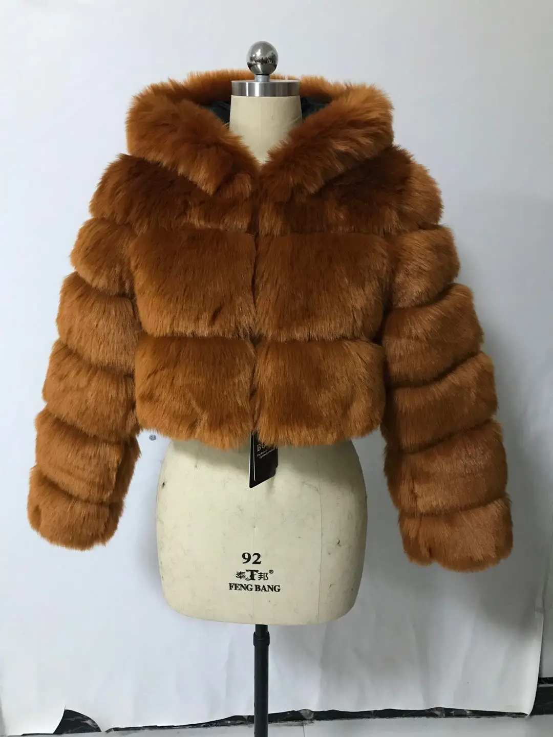 Spring Autumn Winter Women Short Style Fashion Faux Fox Fur Coat with Hood Jacket Model puffer coat with hood