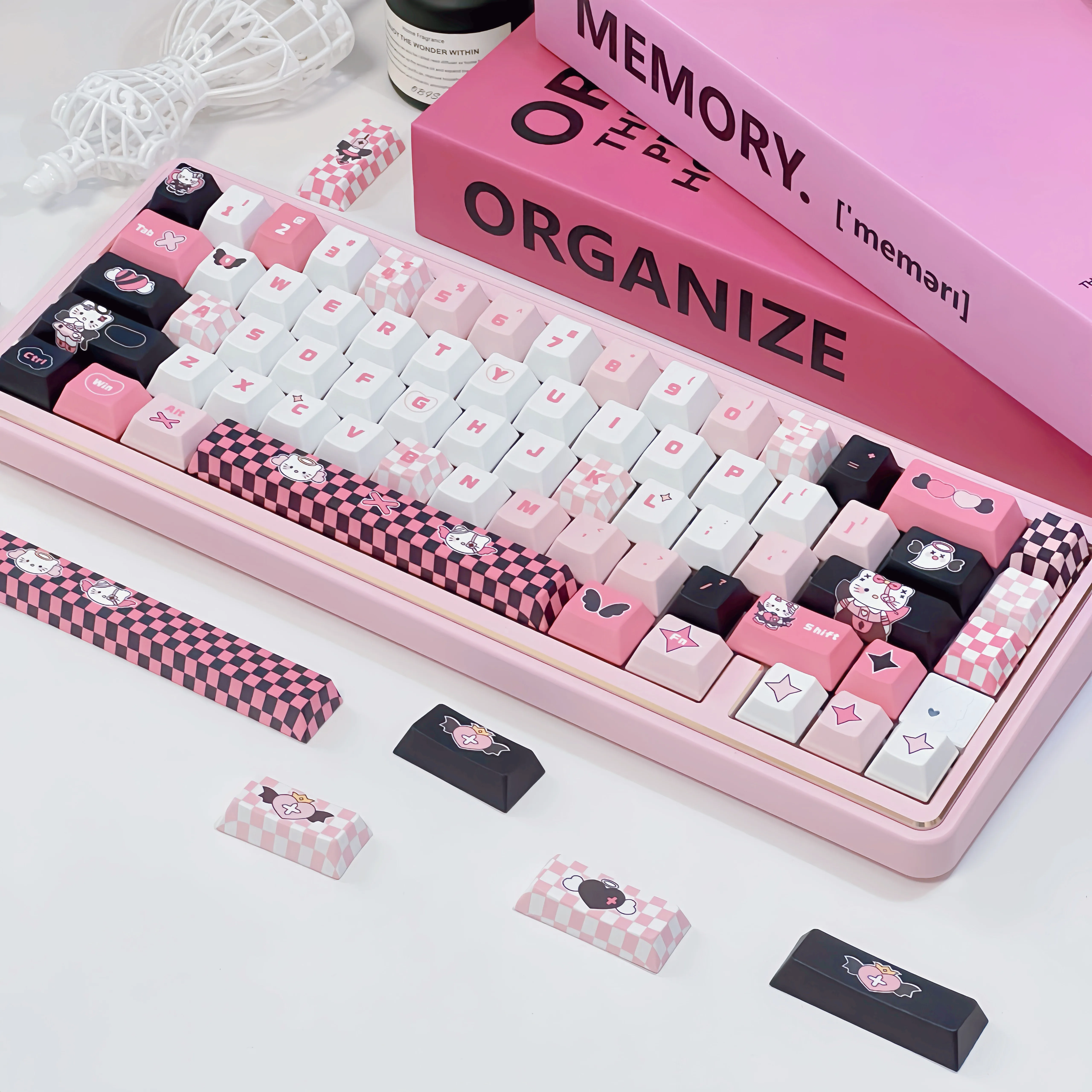 KT 고양이 키캡 MOA 귀여운 오리지널 블랙 파우더 볼캡 PBT 5면 열승화 68 75 84 87 98 108