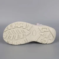 Sandales de sport d'été pour femmes, chaussures de marche de plage respirantes à bout ouvert, sandales plates légères et confortables pour les voyages en plein air 6