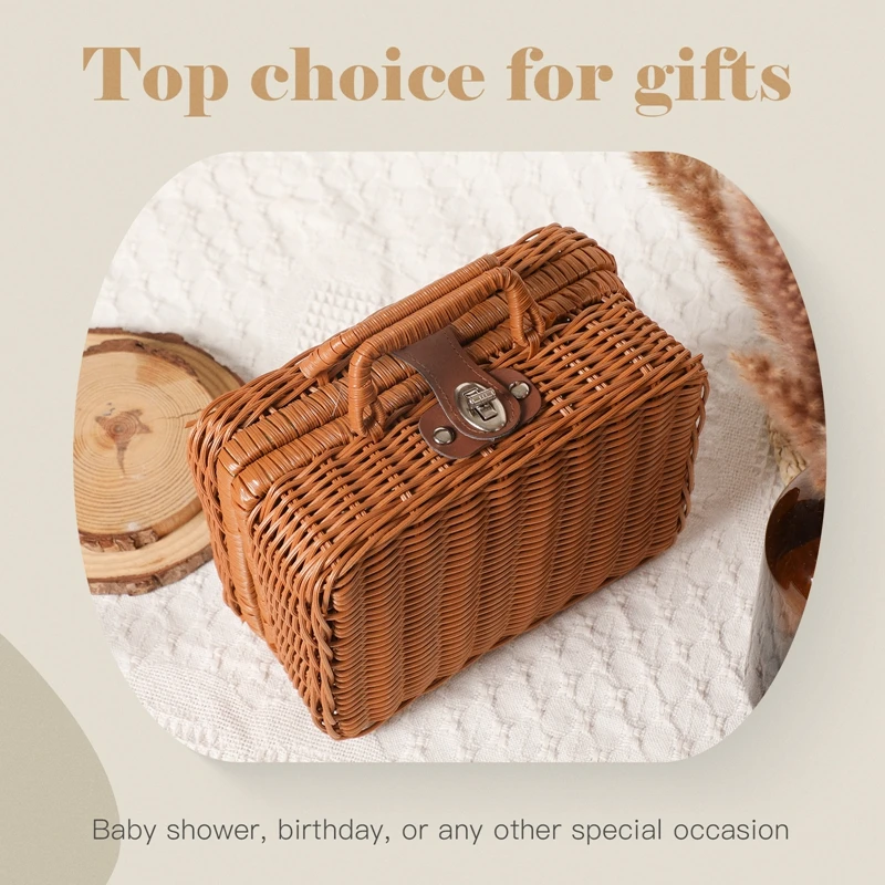 Wooden Baby Rattle Gift Set – Crochet Animal Toy & Montessori Keepsake Box