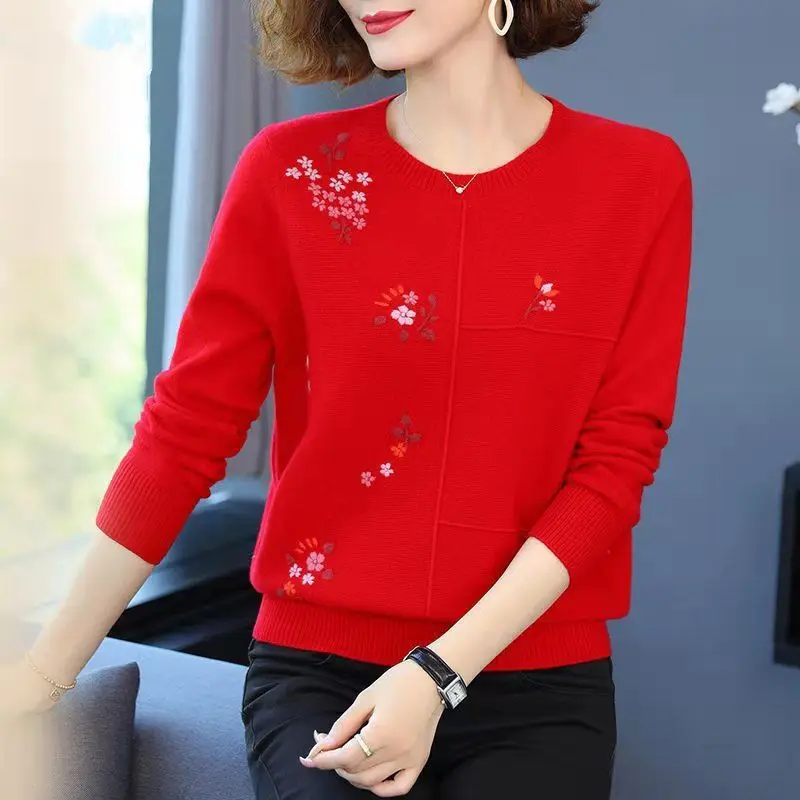 2023 New Spring and Autumn Fashion Commuting Simple Round Neck Embroidered Thread Casual Loose and Comfortable Women\'s Knitwear
