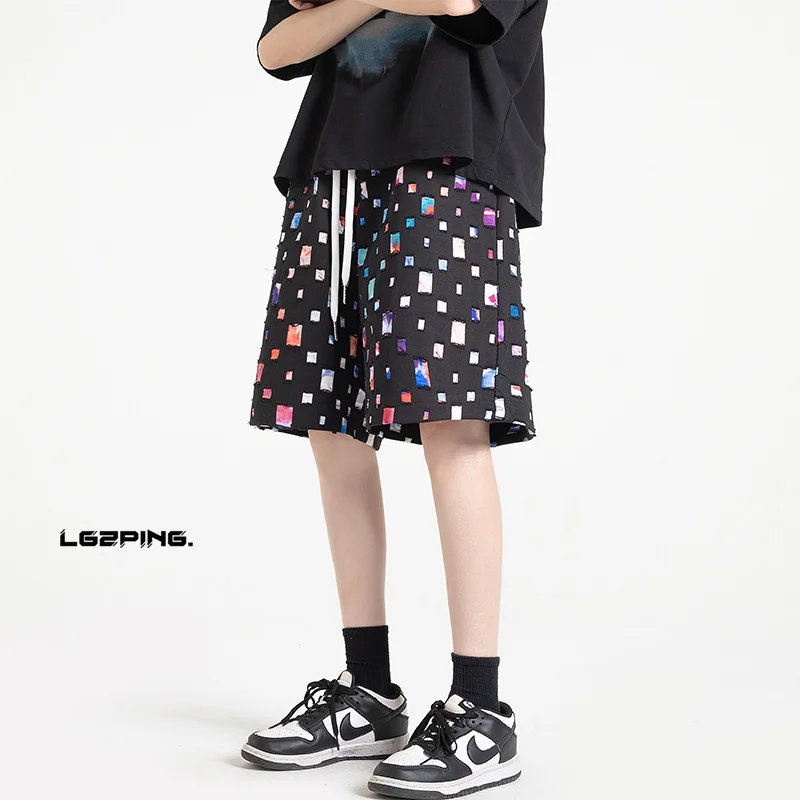 Summer Hole Shorts Men Fashion Retro Hollow Shorts Men Streetwear Hip Hop Loose Color Plaid Shorts Mens Beach Shorts M-5XL