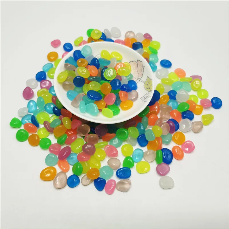 Outdoor Luminous Stones Glow In Dark Garden Pebbles Fish Tank Decoration Pebble Rocks Aquarium Mix Color 50/100pcs