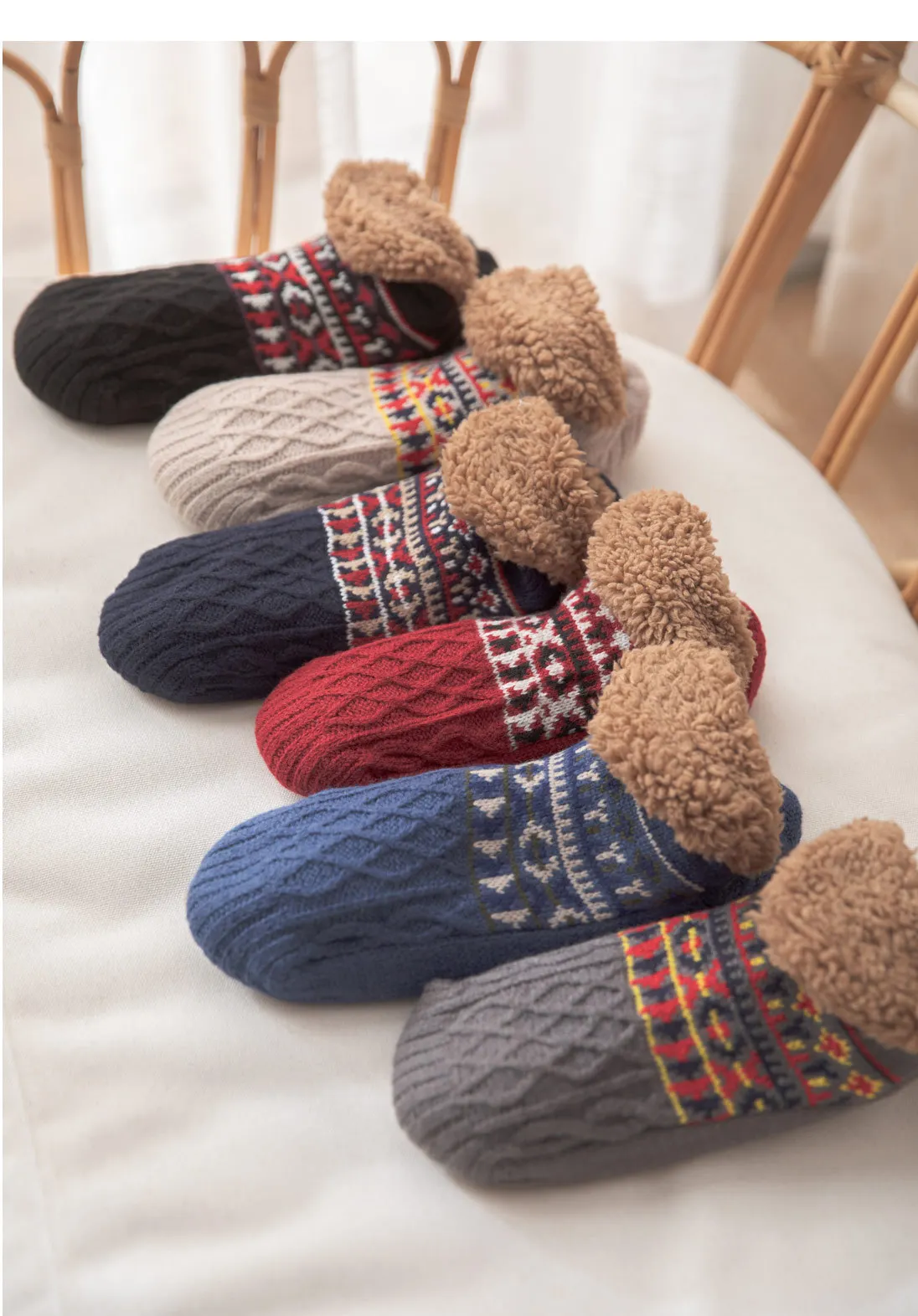 Herbst Winter Boden Socken Hause Warme Frauen Männer Socken Schnee Socken Schlaf Teppich Socken Hausschuhe Socken Männer Nicht-slip yoga Socken 2024 – Detail 15
