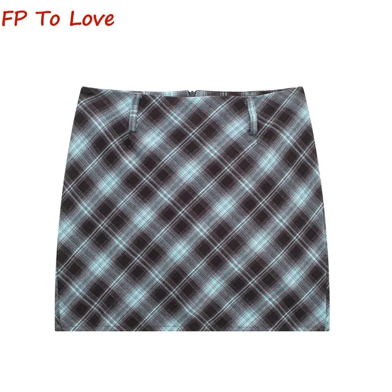 

2024 Spring Summer Spice Girls Retro College Style Anti-Walking Gradient Checkered Package Hip Short Skirt Women A-line Skirt