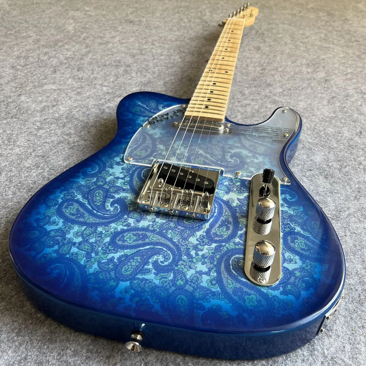 

Hot Sale ! in stock FAST SHIPPING Excellent workmanship blue /pink body guitar SPECIAL Electric Guitar NO#1
