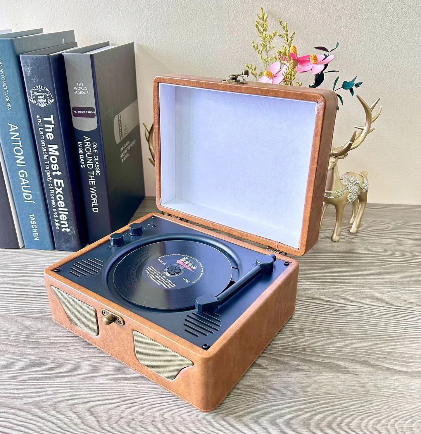 블루투스 스피커 기능이 있는 레트로 통합 CD 플레이어, 패밀리 데코 HiFi 서라운드 스테레오, 무선 서브우퍼 음악 플레이어